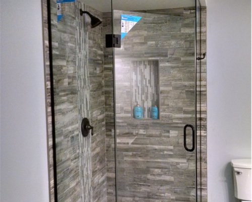 Residential Glass: Custom Shower