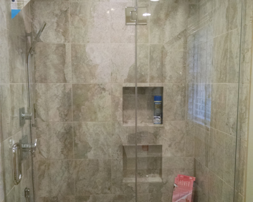 Residential Glass: Custom Shower