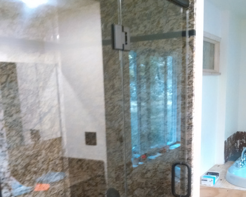 Residential Glass: Custom Shower