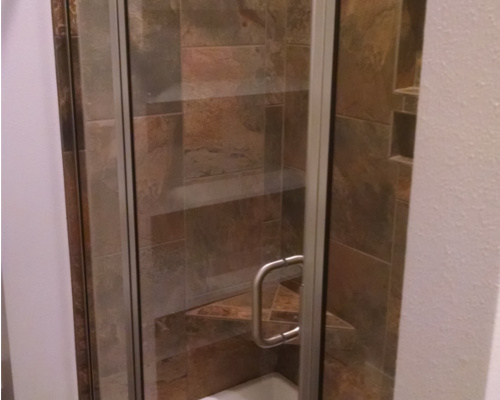 Residential Glass: Custom Shower